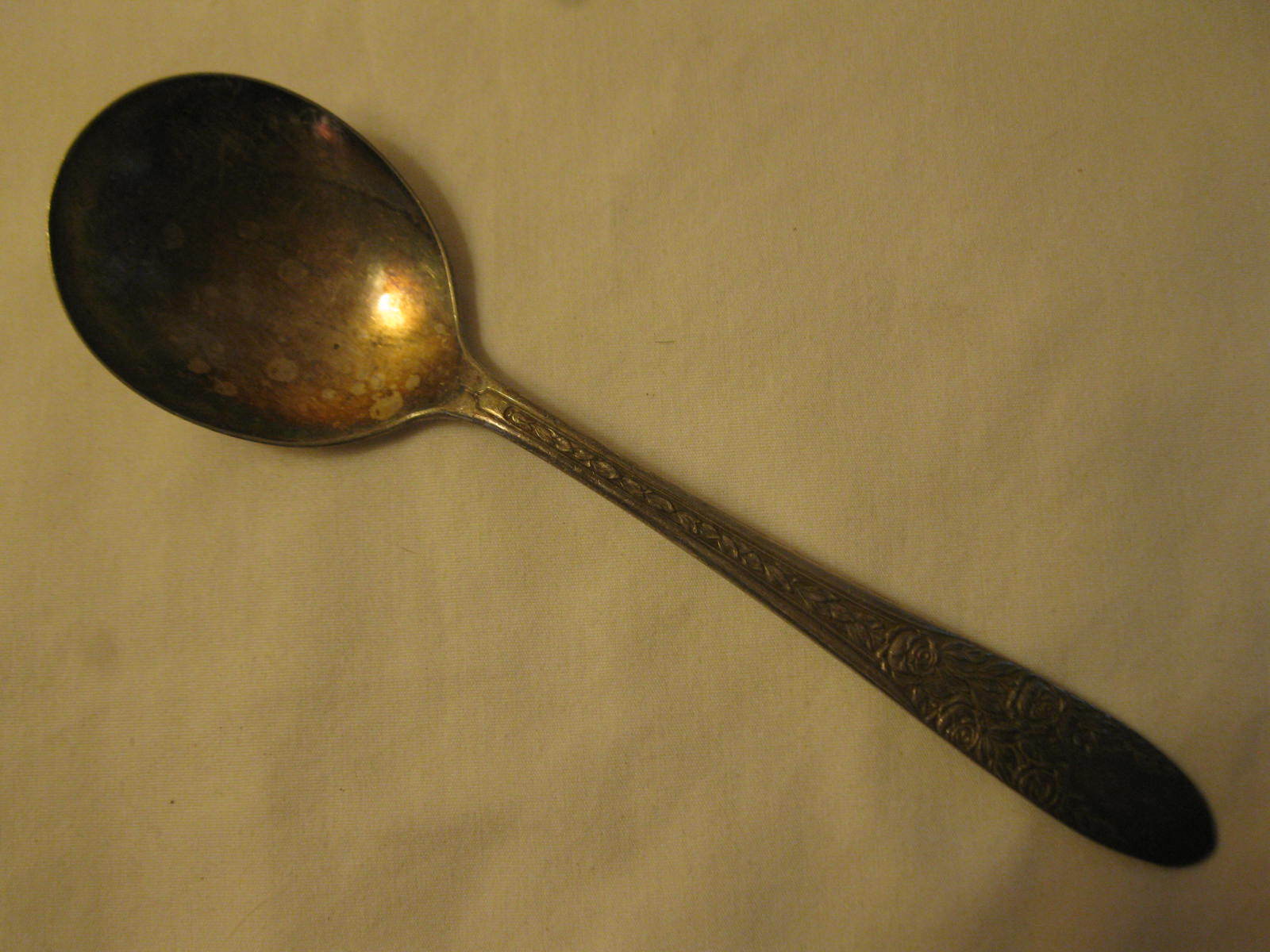 National Silver 1937 Rose & Leaf Pattern Silver Plated 7" Soup Spoon - $7.00