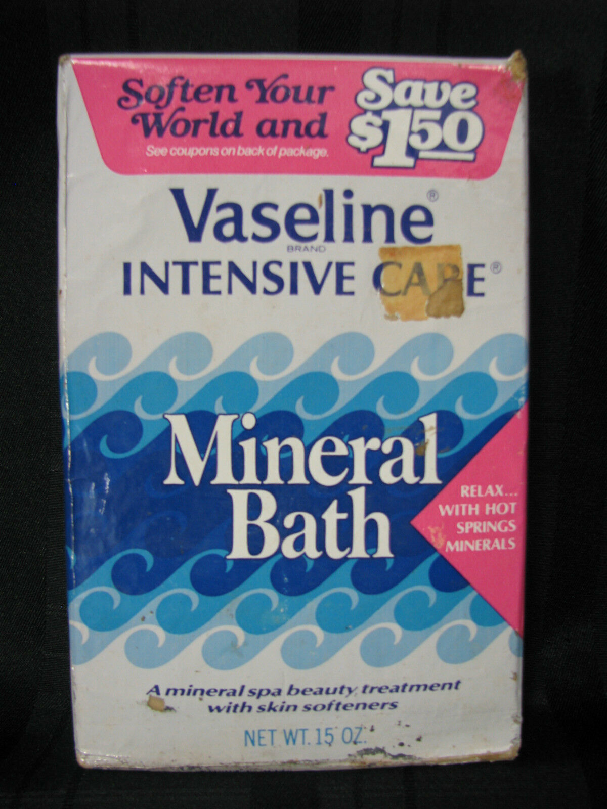 Primary image for VINTAGE NEW VASELINE INTENSIVE CARE MINERAL BATH 15 OZ BOX 80S