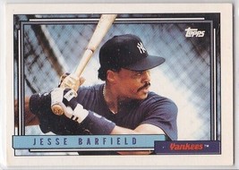 M) 1992 Topps Baseball Trading Card - Jesse Barfield #650 - $1.97