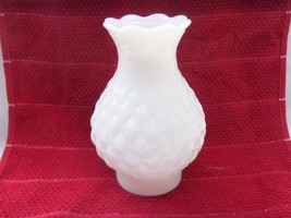 Vintage Milk Glass Lamp Globe 7&quot; Tall - £11.83 GBP