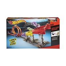 Hot Wheels double loop attack track set minicar play kit (DJC05)  - £123.23 GBP