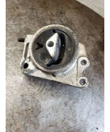 DURANGO   2001 Engine Mounts 1085320 - $1,341.32 MXN