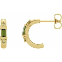 Authenticity Guarantee 
Green Multi-Gemstone Hoop Earrings in 14k Yellow Gold - £441.54 GBP