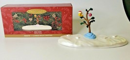 1995 Hallmark Ornament Snow Scene Peanuts Charlie Brown Christmas U53/4227 - £7.98 GBP