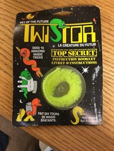 Twistor Pet Of The Future 1990 Funcorp 10 Magic Tricks No Instructions - $17.81