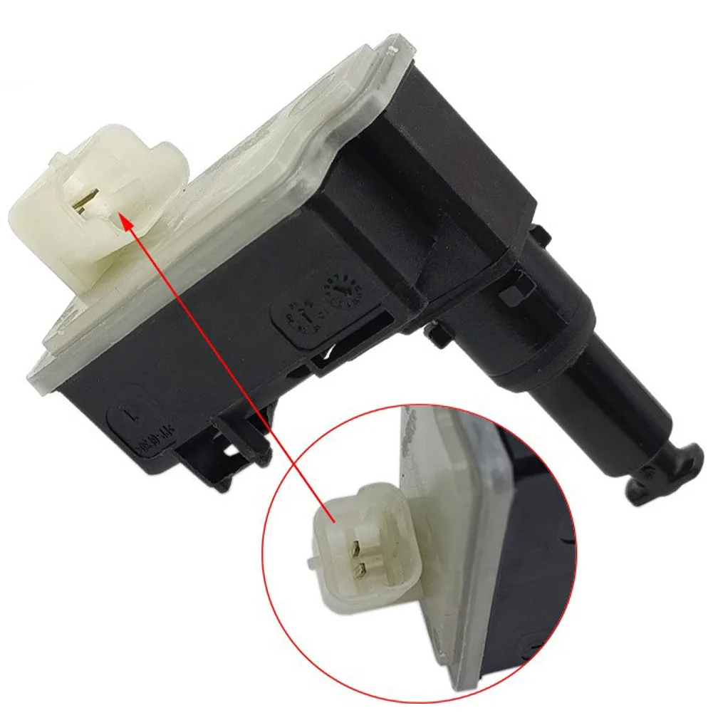 1pcs Fuel Flap Release Actuator Motor For Nissan Juke For Renault 788269092R F - £20.94 GBP
