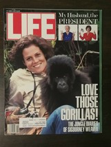 Life Magazine October 1988 - Sigourney Weaver - 200 Years of First Ladies - £4.77 GBP