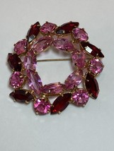 Vintage Juliana Red &amp; Pink Rhinestones Large Wreath Pin Brooch Gold Tone... - £39.02 GBP