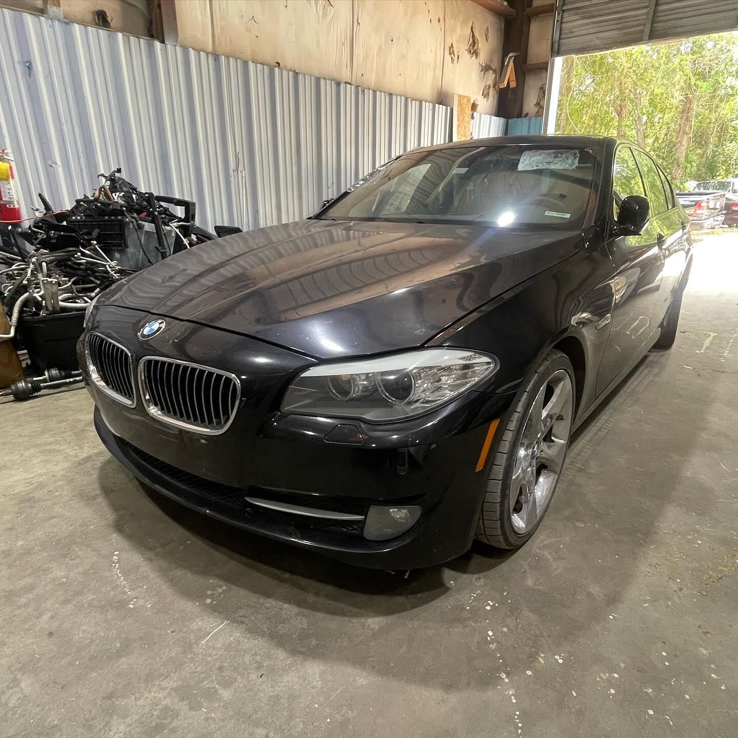 2011-2016 bmw f10 535i 528i 550i rear trunk lid stand off spacer oem Item image 10