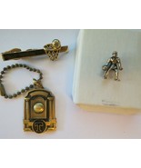 Vintage Men&#39;s Basketball Tie Bar Tie Tack Keyring Chain Misc Jewelry Swa... - $9.89