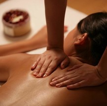 Holiday Mineral Bath &amp; Massage Oil - 64 oz - Apple Cinnamon - £28.76 GBP