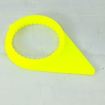 Jfbrix Lot of 40 Fluorescent Yellow Plastic 28mm Loose Wheel Nut Indicators NOS - £21.25 GBP