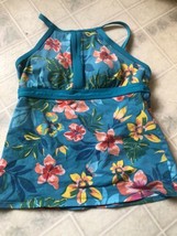 Lands End Size 4 Lined Floral Pattern High neck Tankini Top Soft Cup Bra - $29.67