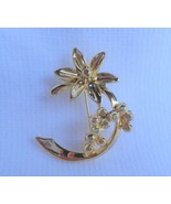 Gold Tone Metal Flower Floral Pin Brooch Womens Costume Jewelry - £8.55 GBP