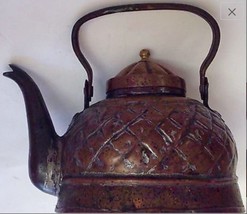 Turkish Middle East Antique Teapot Kettle Pot Hand Hammered Copper - £113.54 GBP
