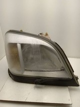 Passenger Headlight 140 Type 300SD Fits 92-93 MERCEDES 300D 881539 - $23.64