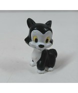 2011 Disney Pinocchio Figaro Cat  2&quot; Collectible Figure Minnie Mouse Bou... - €5,19 EUR