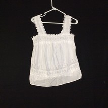 Old Navy Womens Size M White Eyelet Embroidery Crop Top Sleeveless Squar... - $12.70