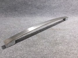 WB15X41198 GE Range Oven Door Handle - $30.00