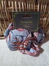 Scrunchie Chou Blue And Pink - £8.57 GBP