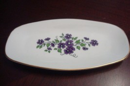 Zsolnay PECS Oval pin Dish 7&quot; Hungary, 1940s Violets - Original - $1,029.96 MXN