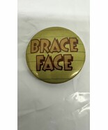 Hallmark Hat Pin Button &quot;Brace Face&quot; 1984 VTG  Dentist Pin Back - €7,27 EUR