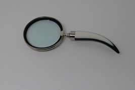 Botanica Handheld Magnifying Glass with Cream and Black Horn Handle - £31.41 GBP