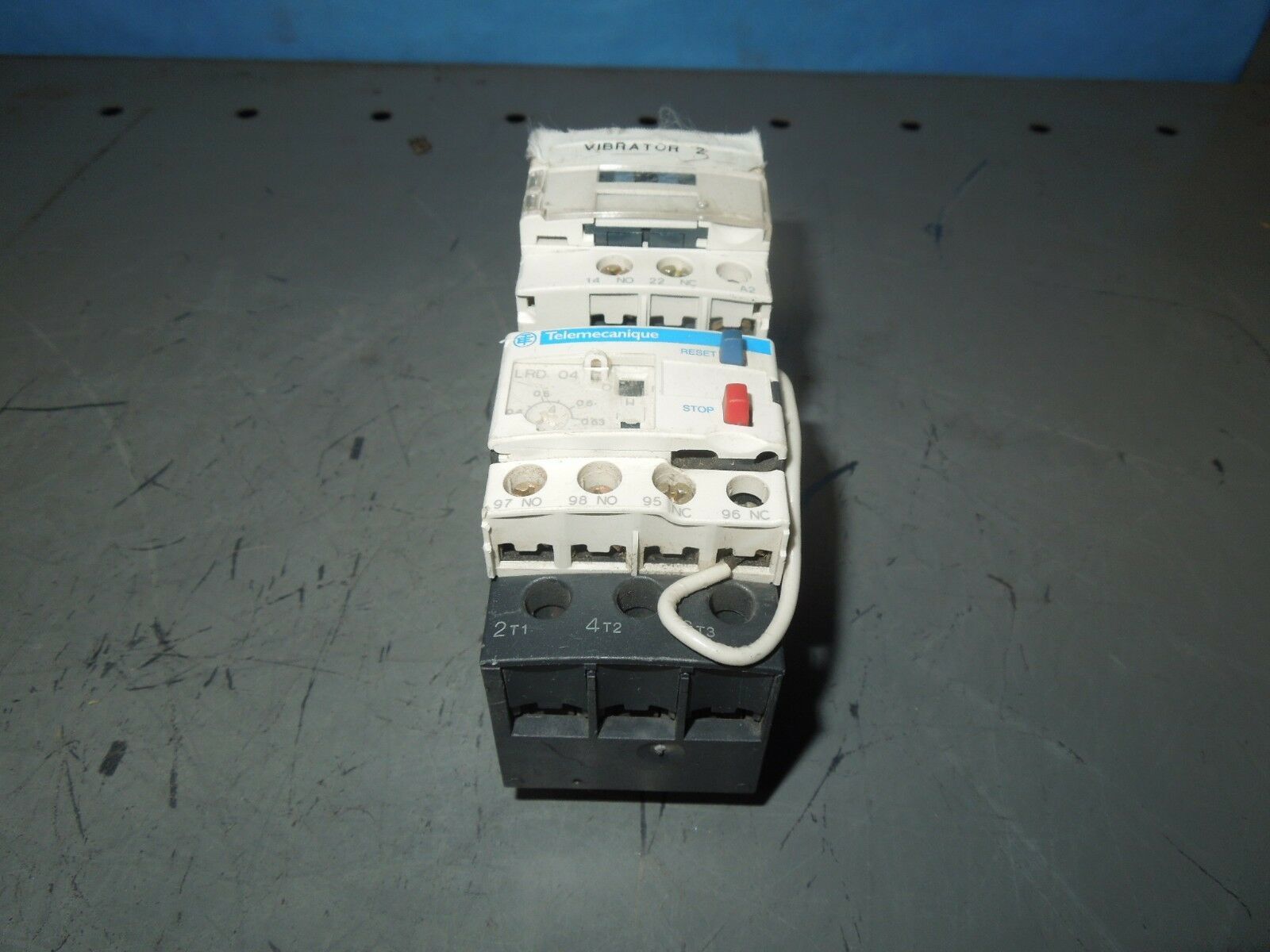 Telemecanique LC1D09 Starter 25A 3P 600V 120V Coil w/ LRD04 0.4-0.63A Ov... - $35.00