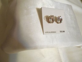 Department Store 1/2 &quot; Gold Tone Simulated Beveled Diamond Stud Earrings B1071 - $10.55