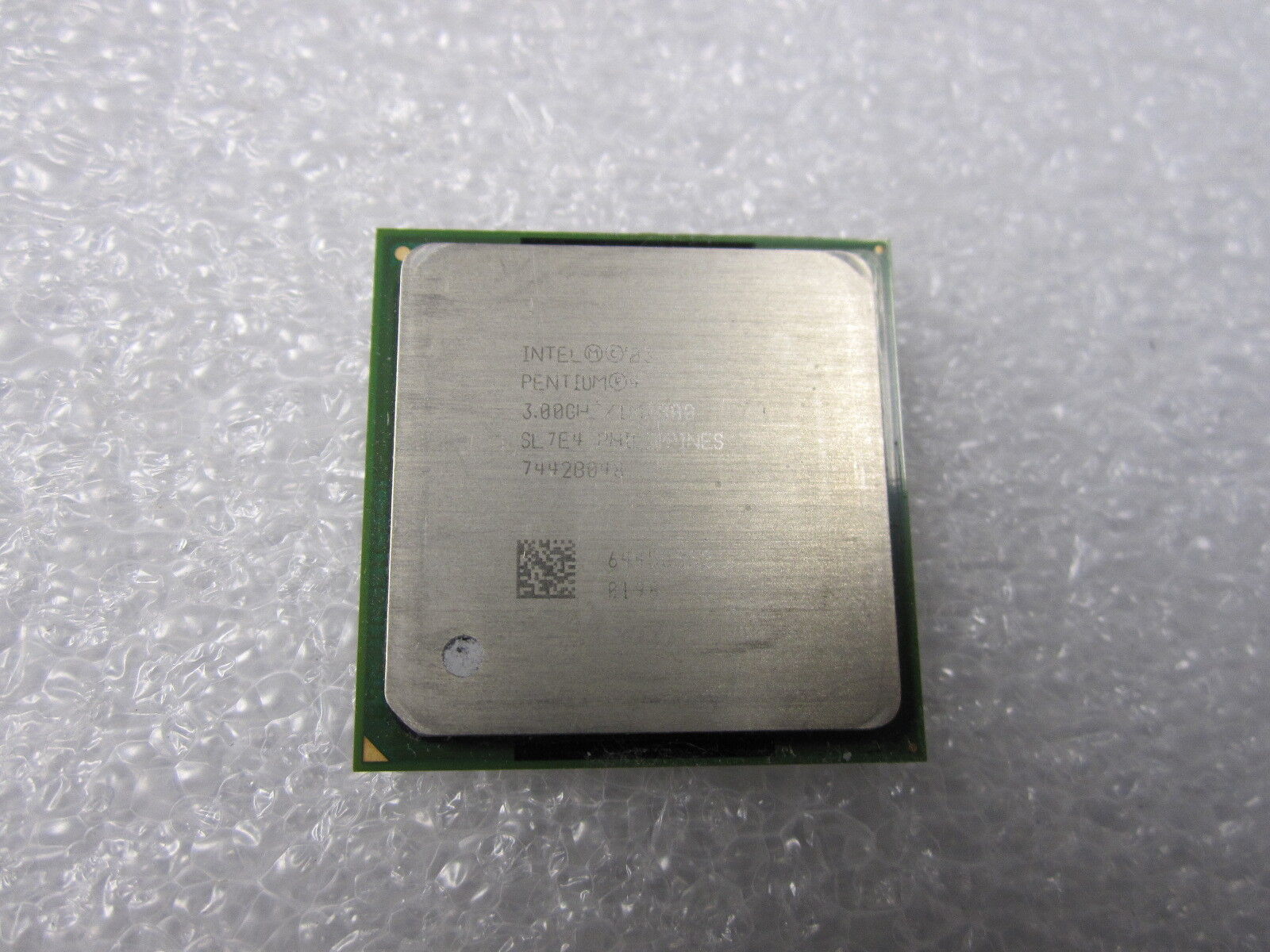 Primary image for Intel SL7E4 3.00GHZ/1M/800 Pentium 4 Socket 478 CPU-
show original title

Ori...