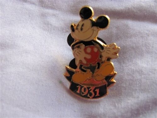 Disney Trading Pins 2667 DS - Mickey Through the Years Giveaway Series (1931 Mic - $7.59