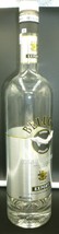 COLLECTIBLE EMPTY BOTTLE BELUGA VODKA - $114.21 MXN