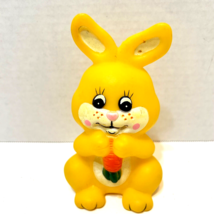 Rare Vintage Easter Unlimited Rubber Squeaker Easter Bunny Carrot Yellow 5.25&quot; - £12.24 GBP