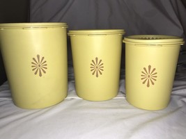 Tupperware Nesting Canister Yellow Vintage Set Of 3 807-1, 809-3, 811-6 - £23.52 GBP