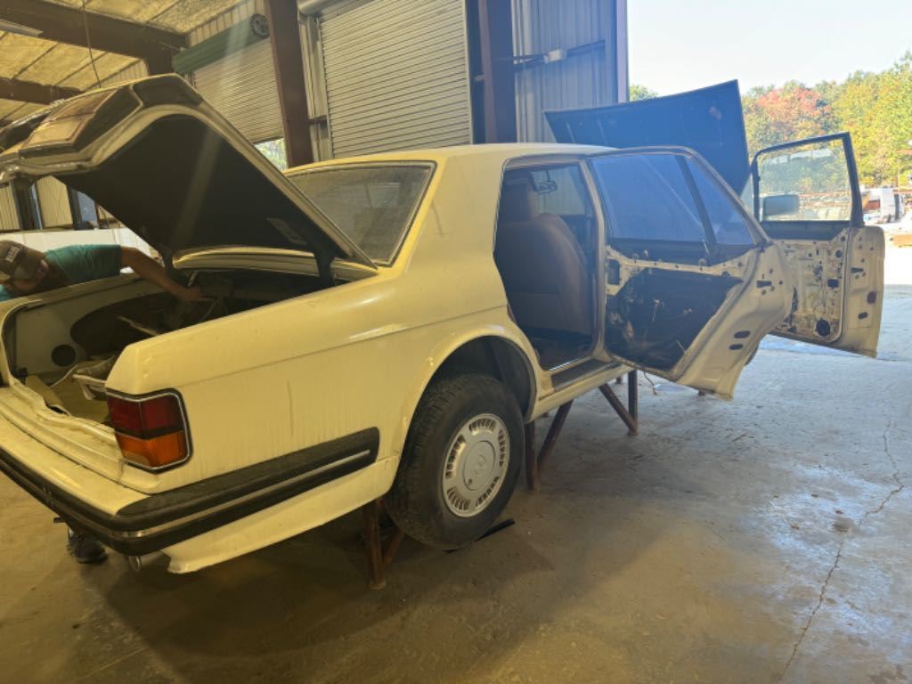 1990 Bentley Turbo R OEM Full Set Of Dome Lights 6  Item image 9