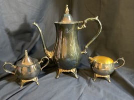 Vintage WM A Rogers Silver Plate Carafe, Creamer, and Sugar Bowl Set - £38.32 GBP