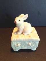 Porcelain Bisque Trinket Box Snow Bunny Spring Nursery Vintage With Lid - $12.86