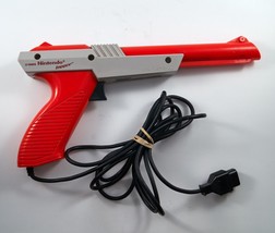 Nintendo NES Orange Zapper Gun Vintage 1985 Untested - £12.20 GBP