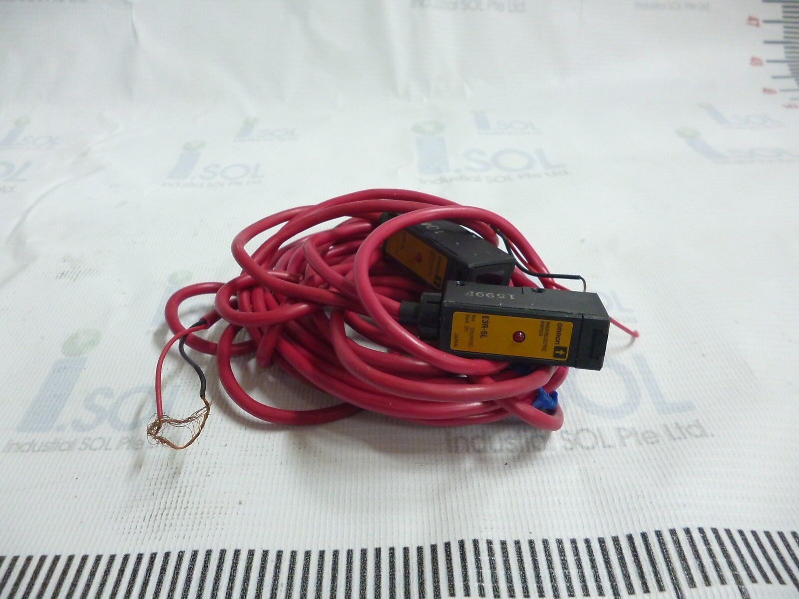 Omron E3R-5L Photoelectric Switch E3R5L Lot Of 2 **Free Shipping - $79.35