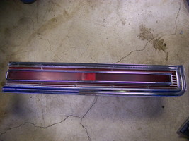 1969 CHRYSLER NEW YORKER PS RH TAILLIGHT LENS &amp; HOUSING COMPLETE OEM - $80.98