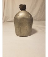 VINTAGE ARCTIC CANTEEN DEFECTS WORN W/ DIFFERENT CAPS DENTS MARKS &amp; SCRA... - $34.89 CAD