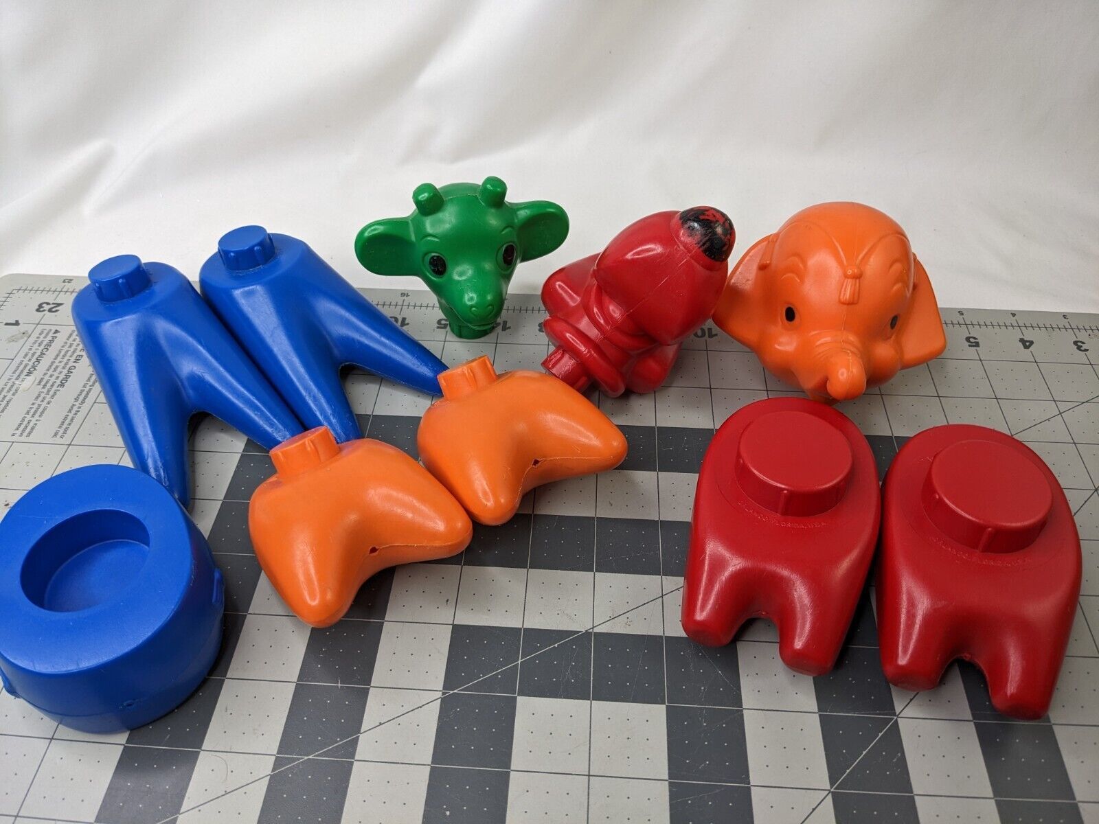 Tupperware Zoo It Animal Pieces Replacement - $12.95