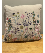 Secret Celebrity Floral Embroidered Throw Pillow 18x18” Flowers Spring - $81.45 CAD