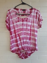Glitz Pink Short Sleeve Small Cut Out Top - $4.95