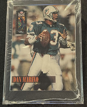 Dan Marino QB Miami Dolphins Football Card In Protective Cover - Sealed #55 1994 - £14.64 GBP