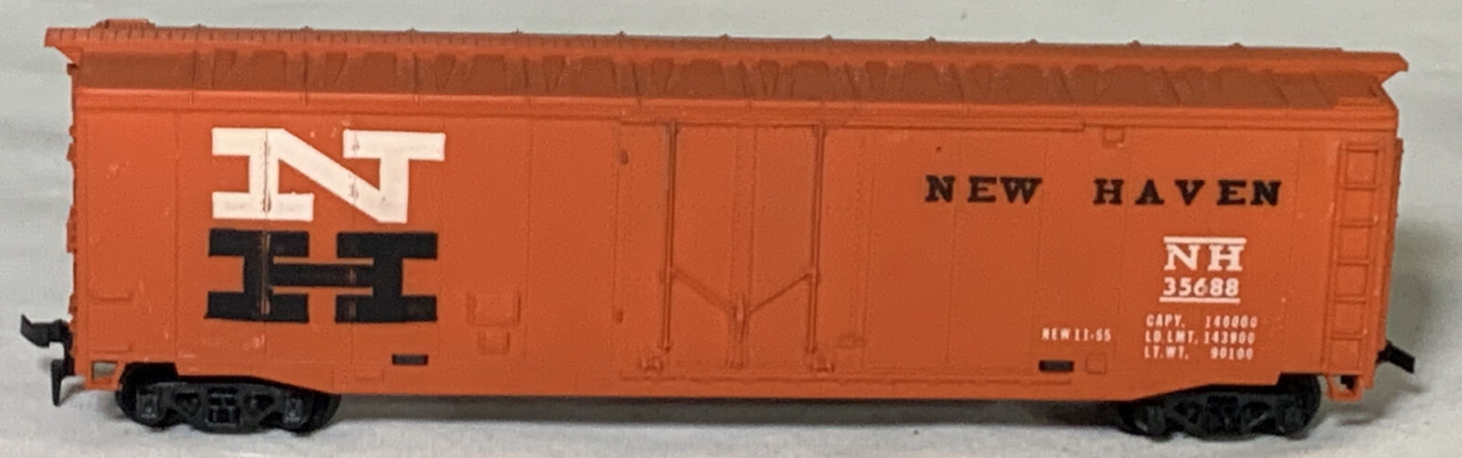 Tyco New Haven 50 Foot Box Car HO Scale - $7.80