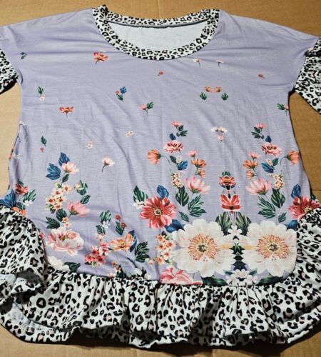 Floral &amp; Leopard Print Blouse Shirt T-Shirt Ruffled Bottom &amp; Cuffs Women... - $12.13