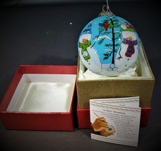 Li Bien Pier 1 Blown Glass Hand Painted Christmas Ornament 2014 Snowball... - £23.36 GBP