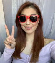 New Fashionista Red Black Men&#39;s Women&#39;s Sunglasses X3 - $193.18 MXN