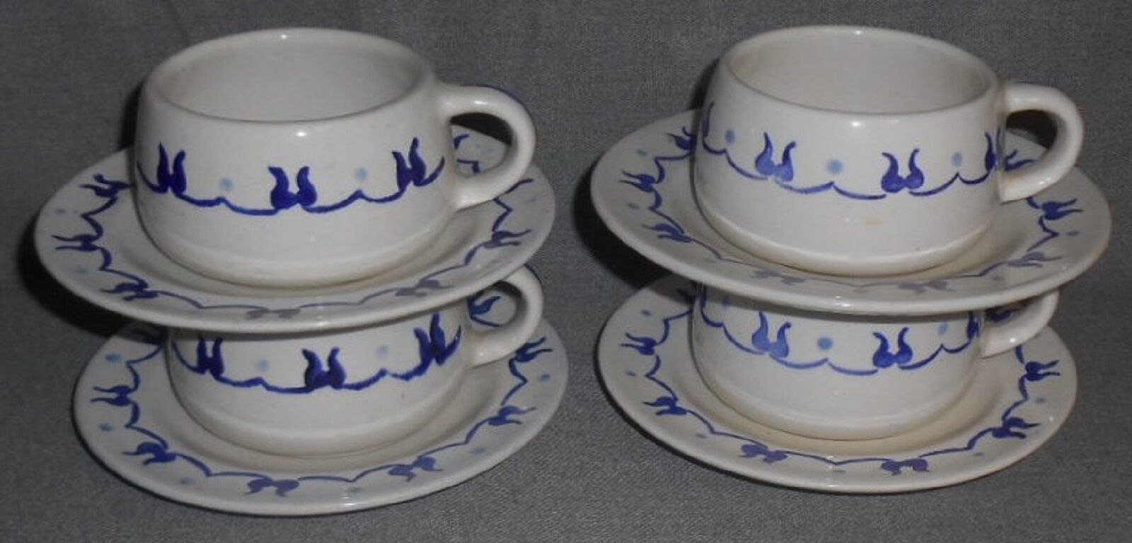 Set (4)  Metlox Poppytrail PROVINCIAL BLUE PATTERN Cups/Saucers CALIFORNIA - $19.79